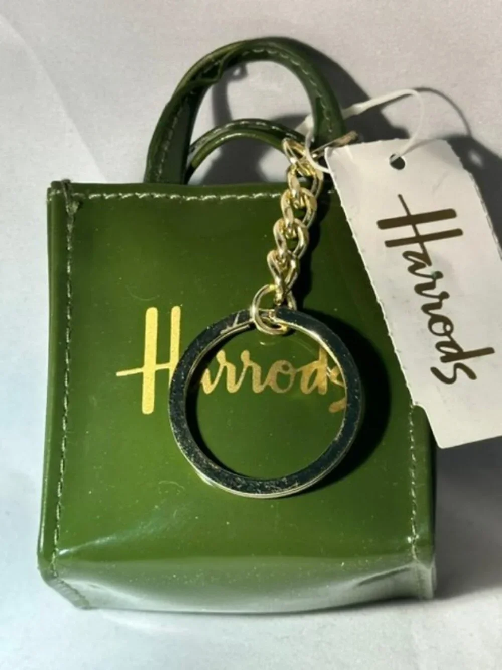 Harrods London Mini Shopping Bag Keychain NWT Classic Green Collectible